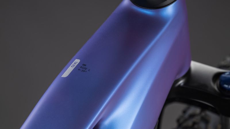 cube 108170 20161640 Reaction Hybrid ONE 600 blueiris n reflect 8 800x800.jpg