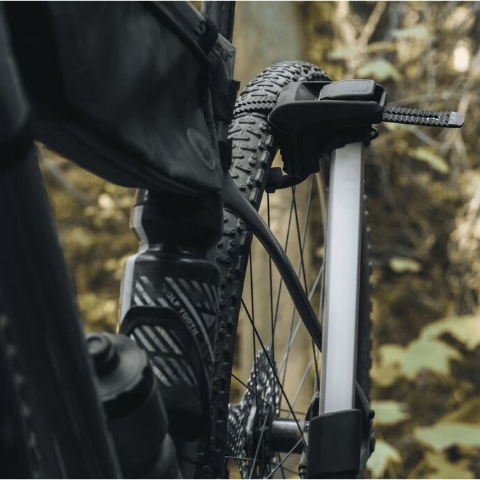 thule epos 2 foldable hitch platform bike rack for 2 bikes black 19 1648295.jpg